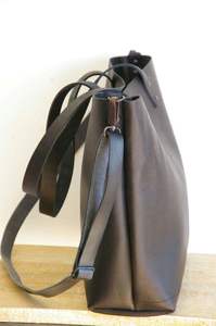 Sac fourre-tout personnalisé en cuir véritable de qualité supérieure, résistant à l'eau, durable, sac à main de luxe, sac à bandoulière vintage, portable, pour femmes au quotidien - Product Image 3