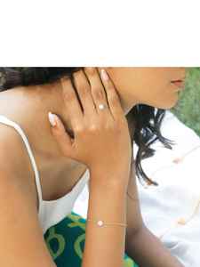 แหวนทองคำแท้ 18 กะรัต ประดับเพชรเลี้ยงในห้องปฏิบัติการ 0.24 กะรัต ระดับความสะอาด D VS-SI ทรงบริลเลียนท์ ได้รับการรับรองจาก IGI ผลิตตามสั่ง ปรับขนาดได้ ดีไซน์หรูหรา - Product Image 3