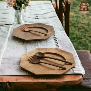 Assiettes à dîner en bois d'acacia entièrement arrondies assiettes en bois pour restaurants maison vaisselle de table décoration taille personnalisée en vrac - Product Image 3