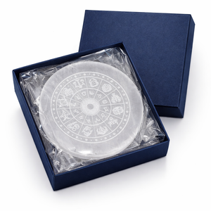 Placa de Selenita Natural Pulida al Mejor Precio, con Símbolos Astrológicos Grabados, Disco de Limpieza Energética de Cristal, Caja de Regalo, Amuleto - Product Image 1