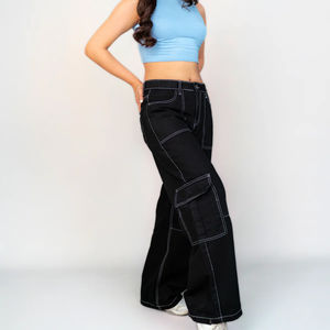 Pantalones Vaqueros Cargo Personalizados con Cintura Rasgada para Mujer, Nueva Moda, Mezclilla Negra, Ropa Urbana con Logotipo, Leggings Planos de Verano para Mujer, Material Lavado - Product Image 5