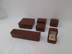 Caja de corazón de madera Caja en forma de corazón grabada Venta caliente Regalos y artesanías Cajas de madera Letreros de pared hechos en la India - Product Image 2