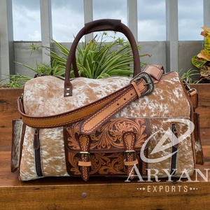 Main usiné et cheveux sur cuir de vachette grand sac polochon en cuir véritable sac à bagages de nuit voyage sacs de week-end pour unisexe - Product Image 1