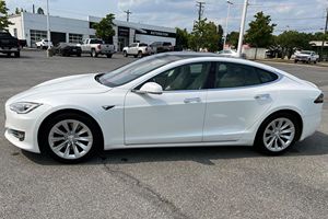 Tesla Model S 60 2016 Usado en Buen Estado, Sin Accidentes, Volante a la Izquierda/Derecha - Product Image 6