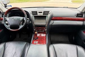 Lexus LS 460 L d'occasion 2008 (conduite à gauche/droite) - Product Image 3