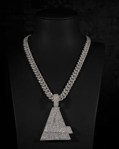 Colgante de Lujo Unisex de Plata de Ley 925 con Diamante Moissanita, Totalmente Personalizable, Estilo Hip Hop - Product Image 2