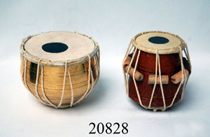Tabla indienne en bois à vendre - Product Image 6