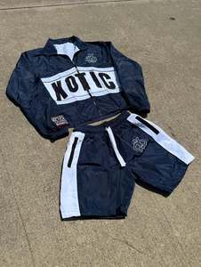 Streetwear Hommes Coupe-Vent Shorts et Veste Ensembles Survêtement Court Hommes Réfléchissant Zip up Nylon Deux Pièces Coupe-Vent Survêtements - Product Image 5