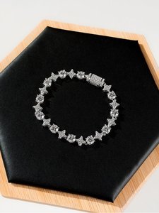 Pulsera de tenis de lujo con incrustaciones de moissanita VVS de plata de ley 925 para mujer, pulsera premium unisex - Product Image 4