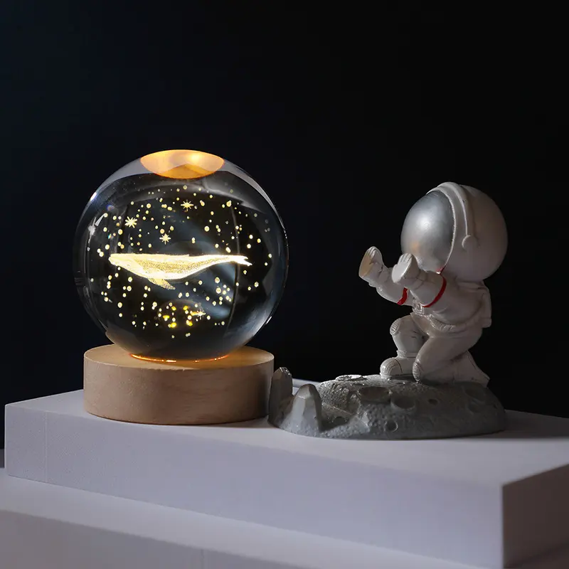 Luz de noche de 6cm, bola de cristal grabada con láser 3D, Base de luz Led, bola de cristal de estrella, lámpara LED, regalo de decoración, bola LED de astronauta de recuerdo