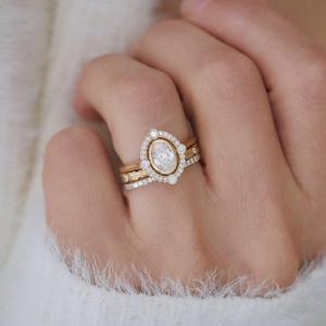 Anillo de Compromiso Solitario de Plata de Ley 925 con Diamante Moissanita Original de 2 Quilates para Mujer, Joyería de Boda, Venta al por Mayor - Product Image 1