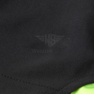 Shorts de sport pour homme de qualité supérieure, respirants et à séchage rapide, pour entraînements intenses, sports et exercices. - Product Image 4