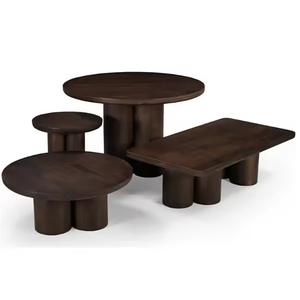 Table à manger carrée avec bords lisses et chaises rembourrées assorties, idéale pour les coins de petit-déjeuner et les petites familles - Product Image 1