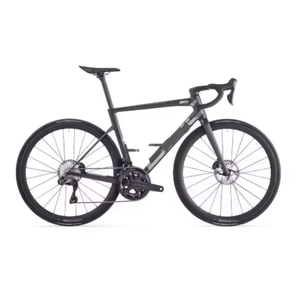 Vélo de course sur route en carbone NEUF Teammachine SLR 01 FOUR Ultegra Di2 2x12 avec fourche à suspension à disque, léger et haute performance. - Product Image 1
