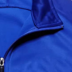 Elegante Slim Fit Hombres Chándal Uso al aire libre Hombres Chándal Hecho en Pakistán Hombres Chándal para venta en línea - Product Image 5
