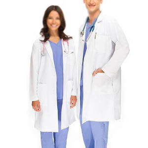 Blouse médicale très confortable pour le personnel des hôpitaux et des cliniques, avec tissu respirant, durable et léger - Product Image 1