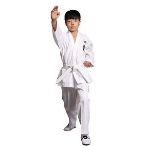 Uniforme de Taekwondo ITF Woosung de haute qualité, durable et confortable - Product Image 1