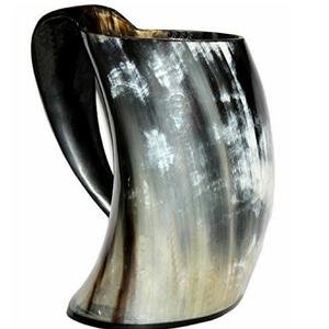 Tasse en corne naturelle personnalisée fabriquée à la main Cadeaux d'affaires indiens hautement polis pour le vin et la bière Caractéristiques Styles d'animaux et d'anges - Product Image 2