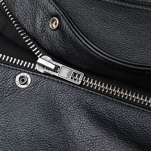 Gilets pour hommes Gilet en cuir de créateur Gilet de motard en cuir pour hommes avec épaule Gilet en cuir Veste sans manches Manteau - Product Image 4