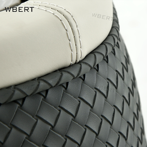 เตียงไม้จริงหุ้มหนังแท้ชั้นดีสไตล์อิตาลีสุดหรูจาก WBERT เฟอร์นิเจอร์ เตียงคู่ขนาดใหญ่ เตียงแต่งงาน เหมาะสำหรับห้องนั่งเล่น - Product Image 6