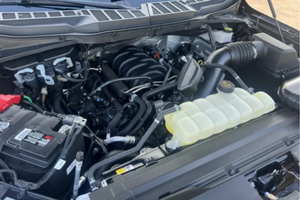 PRÊT À CONDUIRE - VÉHICULE D'OCCASION À VOLANT À GAUCHE |   Conduite à droite |   ROUSHHSS OFF-ROADDSS 2024 FORDDSS F-150 LARIATTSS SUPERCREWWSS 4X4 - Product Image 6