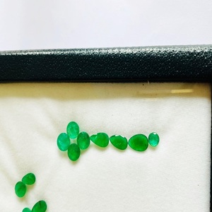 Lujos Esmeralda sin cuello con piedras naturales y alta calidad para mujer y joyería que hacen un brillo excepcional perfecto en piedra - Product Image 4