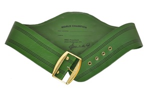 Cinturón de Campeonato de Boxeo Personalizado con Correa de Cuero, Accesorio Duradero para Eventos de Lucha - Product Image 5