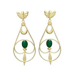 Pendientes llamativos de piedras preciosas de ónix verde de diseñador con pendientes de mariposa - Product Image 1