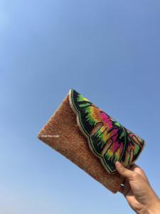 Pochette perlée à la main à motif floral pochette colorée sac à main perlé sac d'été sac à main de mariage soirée perle noire pochette feuille florale - Product Image 5