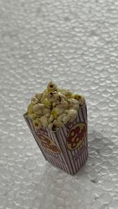 Decoraciones de Palomitas de Maíz en Miniatura de Vidrio Hechas a Mano, Palomitas de Maíz Diminutas Realistas, Impermeables y Extraíbles para Manualidades y Decoración del Hogar - Product Image 3