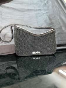 Bolso bordado a mano para mujer - Product Image 5