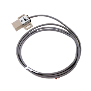 PE-B4D Fuji Electric SQUARE CROSS-SECTION <b>INDUCTIVE</b> SENSOR - Product Image 1