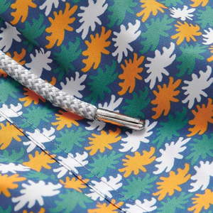 Shorts de bain recyclés pour hommes, motif multicolore de fleurs de mer, séchage rapide, avec cordon de serrage à la taille élastique - Product Image 5