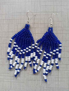 Pendientes Colgantes Hechos a Mano con Cuentas de Aleación, Ligeros y Coloridos, para Agregar un Toque Elegante y Juguetón a Cualquier Atuendo o Fiesta - Product Image 5
