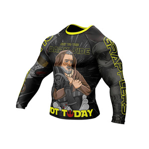 Nouveau rashguard élégant de haute qualité personnalisé pour hommes, produit le plus vendu, vêtements d'entraînement, coupe ajustée, rashguards pour hommes - Product Image 2