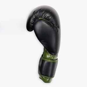 Guantes de Boxeo Personalizados de Cuero Sintético con Diseño de Logotipo Personalizado, 12 oz, Absorben la Humedad, Transpirables, con Agarre para Entrenamiento de Impacto - Product Image 4