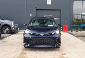 Nuevo Toyota Sienna XSE HÍBRIDO 2025 de 7 Plazas con Transmisión Automática, SUV/Vehículo Todoterreno/Pickup - Product Image 3