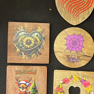 Obra de Arte Redonda Esmaltada de Lujo Artesanal con Características Ecológicas y No Tóxicas, Diseños Surtidos de Temporada y Decorativos - Product Image 4