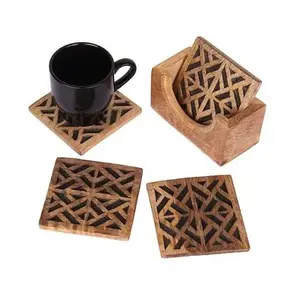 Ensemble de sous-verres en bois carrés classiques faits à la main à un prix économique pour un usage domestique Tapis de table à manger carré simple et fantaisie pour bars - Product Image 2