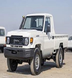 TOP NOTCH 2023/2024 ToyoOtas Land Cruiser Pickup cabine unique 4x4 Safari Sahara Truck LHD/RHD à vendre - Product Image 2