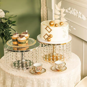 Meilleure vente en gros de présentoir à gâteau en métal doré et cristal clair, support de plateau de table pour gâteau de dessert, centre de table de mariage, décorer - Product Image 2