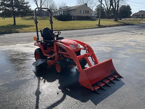 Compre para BX2370 20HP 4WD Gear Drive Farm Tractor con bomba y caja de cambios - Product Image 4