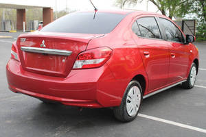 Mitsubishi Mirage G4 ES 2024 Usado en Excelentes Condiciones - Product Image 2