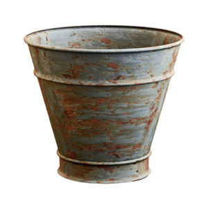Jardinière en métal élégante tendance Pots de fleurs à texture noire pour la décoration de pépinière Fournitures de jardin Jardinières en forme populaire - Product Image 4