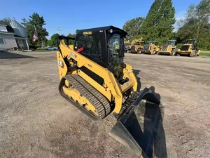 Mini Cat 242D3 chargeuse compacte d'occasion avec chargeur frontal Chargeuse sur pneus Prix bon marché Charge nominale de 5 tonnes Composants du noyau de la pompe du moteur - Product Image 6