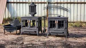 Elegante Estufa de Leña de Hierro Fundido de Alta Eficiencia con Diseño Clásico - Product Image 2