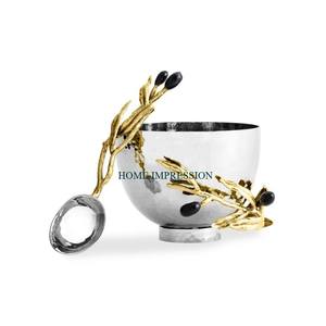 Vaisselle Bol de service en métal fantaisie en acier inoxydable, brillant, poli et admirable Bol à noix de table de qualité supérieure - Product Image 3