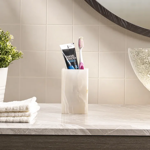 Elegante soporte para cepillo de dientes para el hogar moderno y uso familiar soporte para cepillo de dientes para una elegante organización de encimera uso hecho a mano - Product Image 2