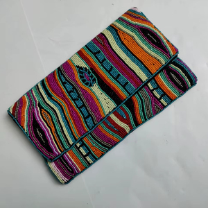 Sac à main de créateur multicolore au design antique, pochette avec perles d'imitation et perles de verre, chaîne de liaison pour occasion de mariage - Product Image 1