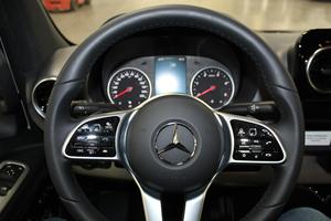 Camping-car de luxe Airstream d'occasion 2023 - Product Image 6